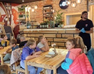 Wyjście kl. 3c do pizzerii 