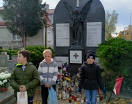 KLASA 3B W AKCJI #SZKOŁAPAMIĘTA